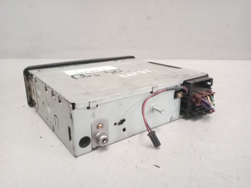 Recambio de sistema audio / radio cd para scania n270ub4x2 referencia OEM IAM VDTR03420007702  903916500028