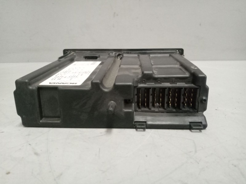 Recambio de tacografo para scania magnus referencia OEM IAM 2236784 REV 7.4 SE5000