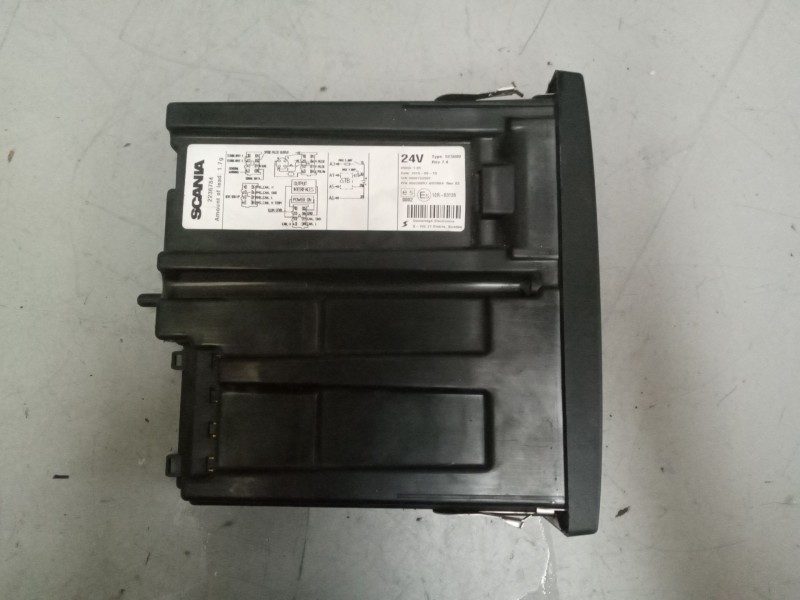 Recambio de tacografo para scania magnus referencia OEM IAM 2236784 REV 7.4 SE5000