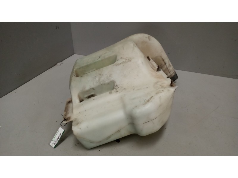 Recambio de deposito limpia para daf serie xf105.xxx 12.9 diesel referencia OEM IAM 1664401  