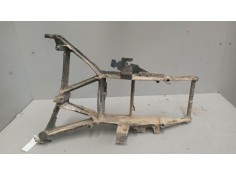 Recambio de soporte faro izquierdo para daf serie xf105.xxx 12.9 diesel referencia OEM IAM 1396936   2