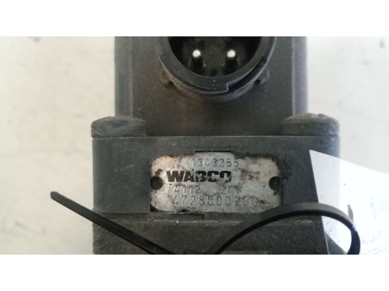 Recambio de valvula aire para daf serie xf105.xxx 12.9 diesel referencia OEM IAM 1343255  4728800300