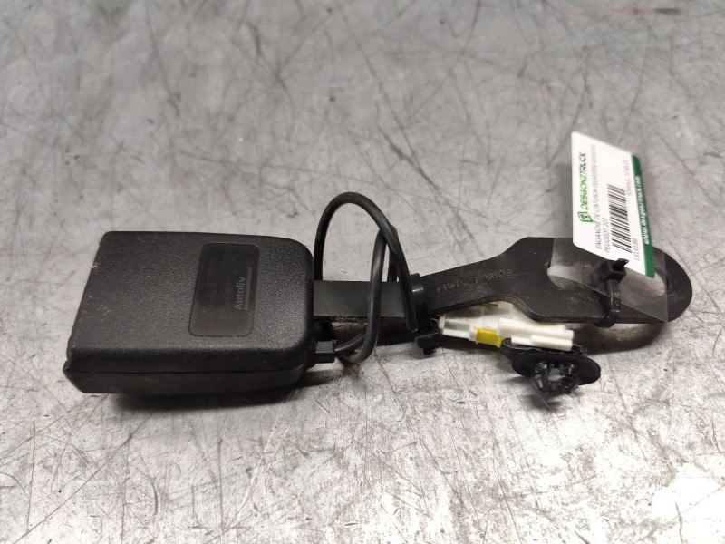 Recambio de enganche de cinturon delantero derecho para peugeot 207 x-line referencia OEM IAM 5099A012CABLES  
