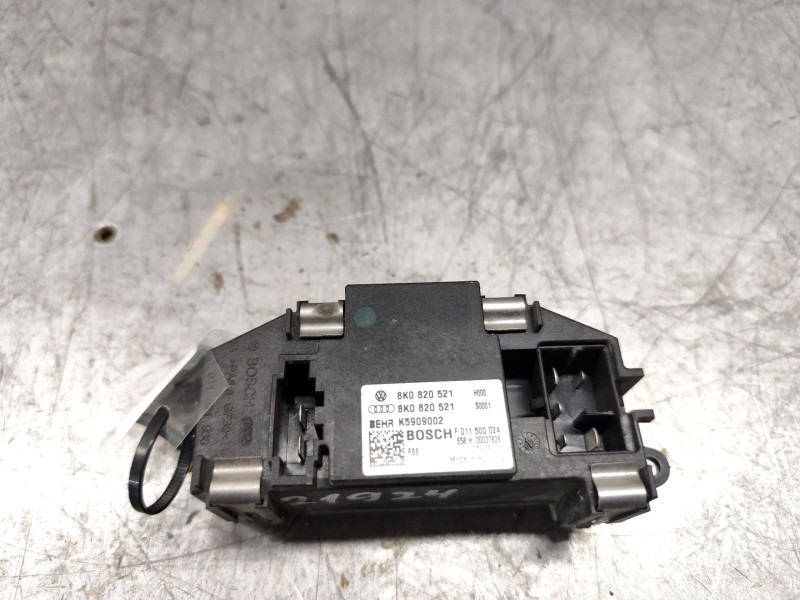 Recambio de resistencia calefaccion para audi a4 ber. (b8) básico referencia OEM IAM 8K0820521  