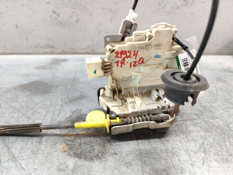 Recambio de cerradura puerta trasera izquierda para audi a4 ber. (b8) básico referencia OEM IAM 8PINES  
