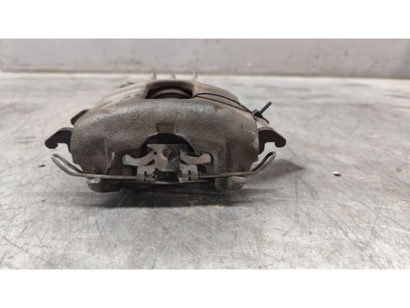 Recambio de pinza freno delantera derecha para ford focus berlina (cak) ambiente referencia OEM IAM   