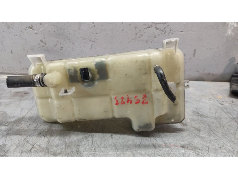 Recambio de deposito expansion para iveco daily iv caja/chasis 35c12, 35s12 referencia OEM IAM   