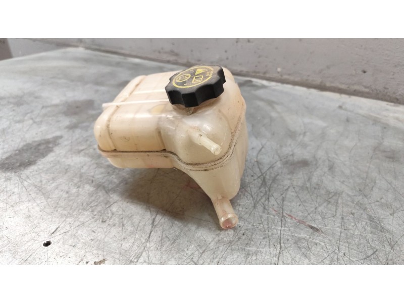 Recambio de deposito expansion para opel insignia berlina expression referencia OEM IAM   