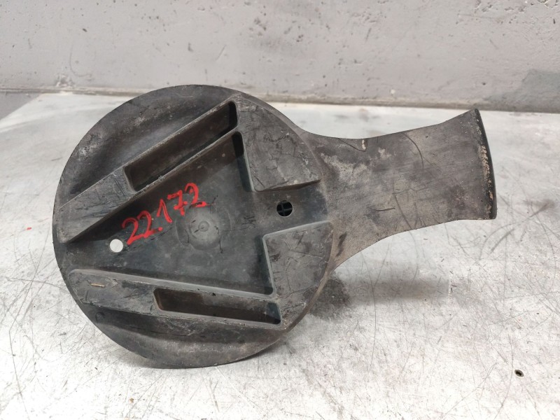 Recambio de soporte rueda de recambio para renault modus confort dynamique referencia OEM IAM 8200367262A  