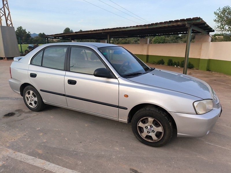 hyundai accent (lc) del año 2000