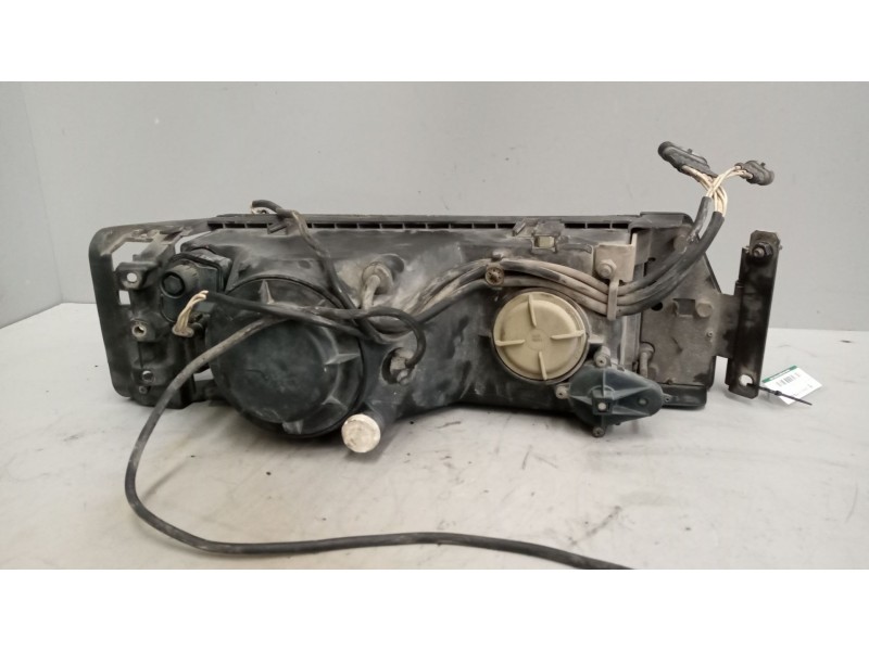 Recambio de faro derecho para iveco eurotech cursor (mh) 7.8 diesel referencia OEM IAM   