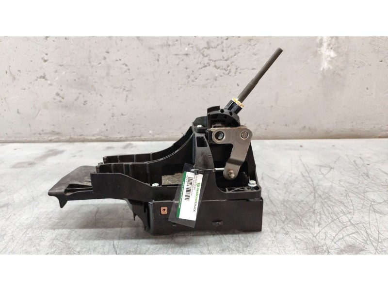 Recambio de palanca cambio para opel insignia berlina expression referencia OEM IAM   