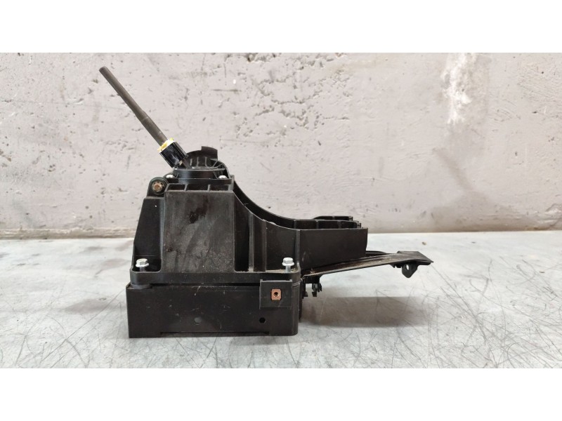 Recambio de palanca cambio para opel insignia berlina expression referencia OEM IAM   