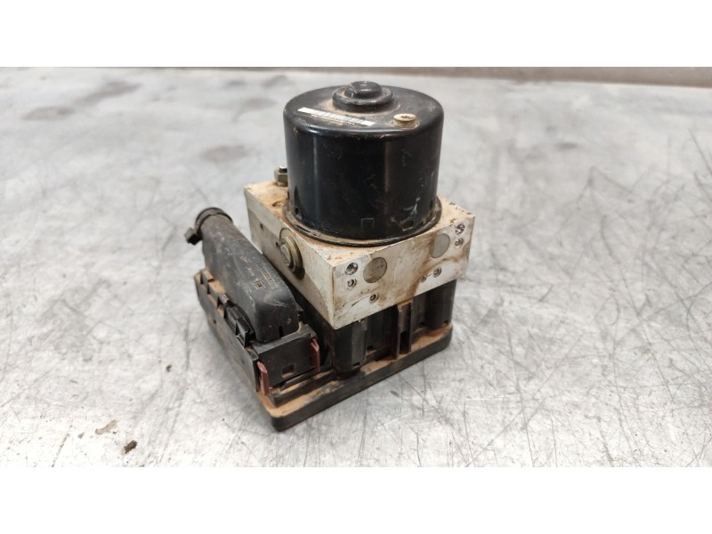 Recambio de abs para opel zafira b cosmo referencia OEM IAM 13234911  