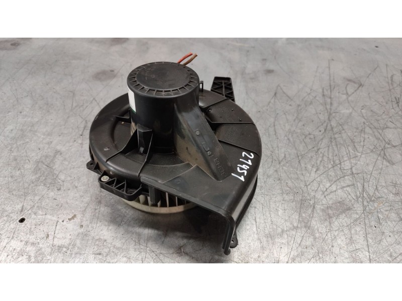 Recambio de motor calefaccion para skoda fabia (5j2 ) active referencia OEM IAM 6018190152PINES  