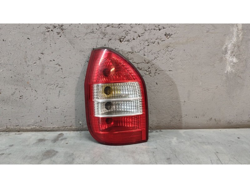 Recambio de piloto trasero izquierdo para opel zafira a elegance referencia OEM IAM 62280  