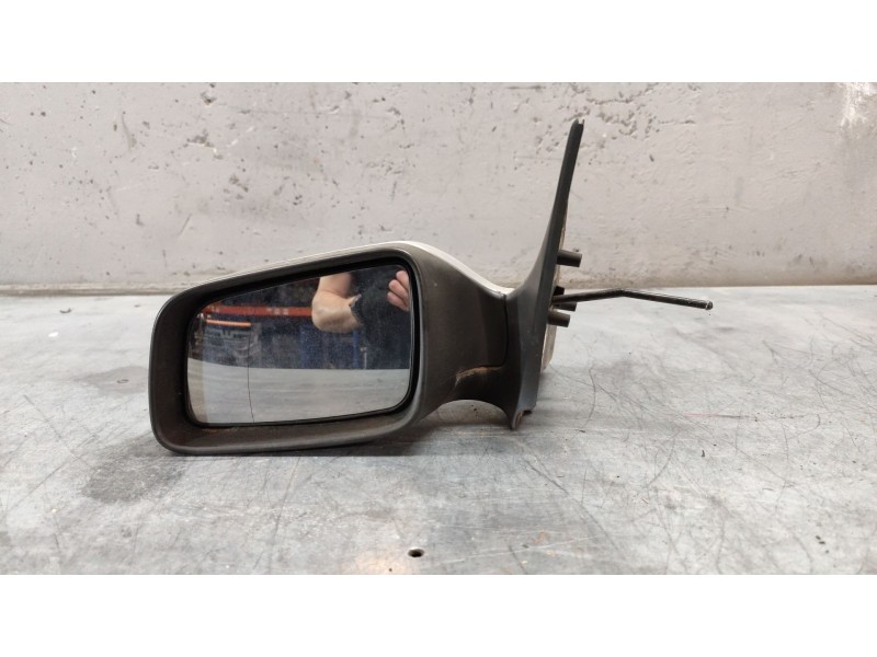 Recambio de retrovisor izquierdo para opel astra g berlina club referencia OEM IAM 259501MANUAL  