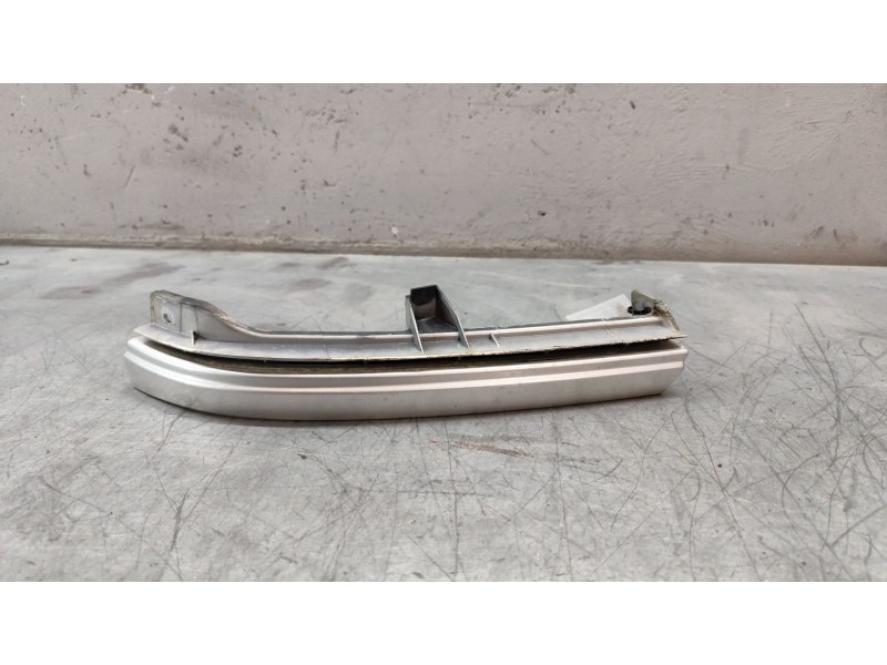 Recambio de tapa para opel zafira a elegance referencia OEM IAM 0407838  