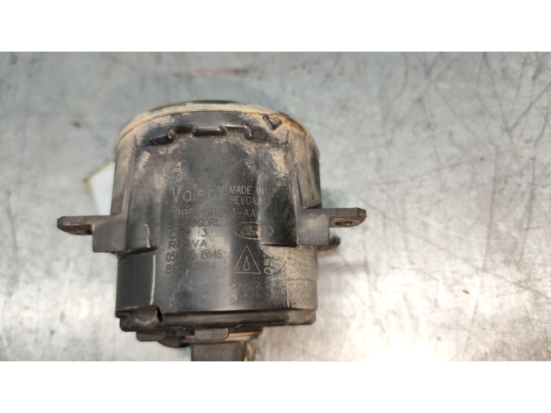 Recambio de faro antiniebla derecho para ford ecosport 1.0 ecoboost referencia OEM IAM E3B515B243  