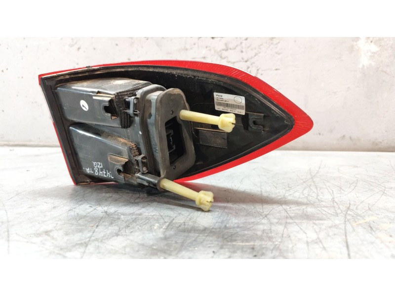 Recambio de piloto trasero izquierdo para ford ecosport 1.0 ecoboost referencia OEM IAM   