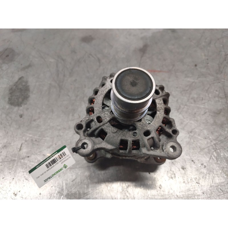 Recambio de alternador para volkswagen golf sportsvan vii (am1, an1) 1.6 tdi referencia OEM IAM 04e903015a  