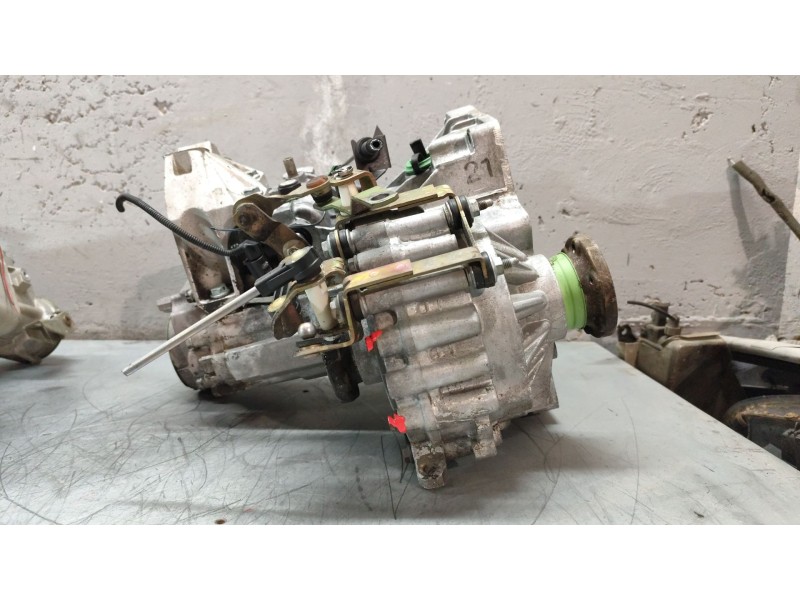 Recambio de caja cambios para volkswagen bora berlina (1j2) conceptline referencia OEM IAM DUU  