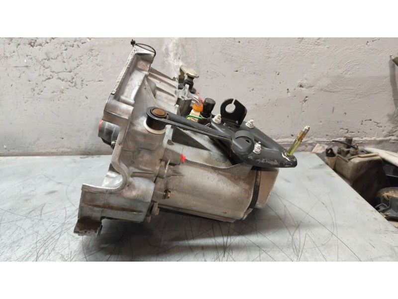 Recambio de caja cambios para citroën saxo (s0, s1) 1.1 x, sx referencia OEM IAM 20CE05  