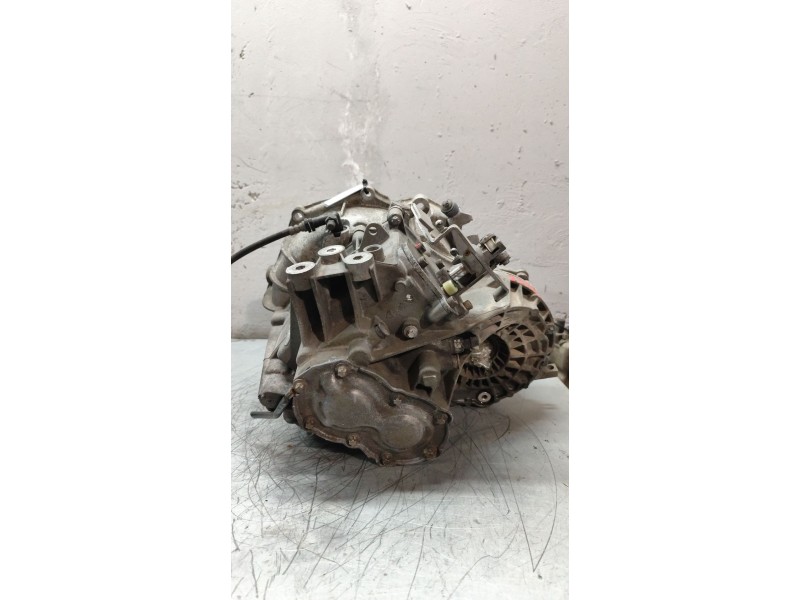 Recambio de caja cambios para opel zafira a comfort referencia OEM IAM F23  