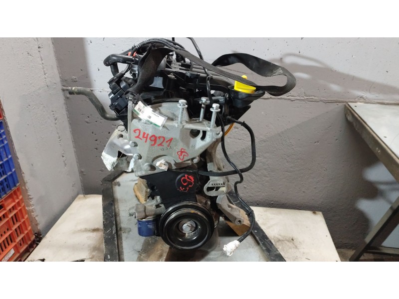 Recambio de motor completo para dacia sandero ii 1.2 referencia OEM IAM D4FF732  