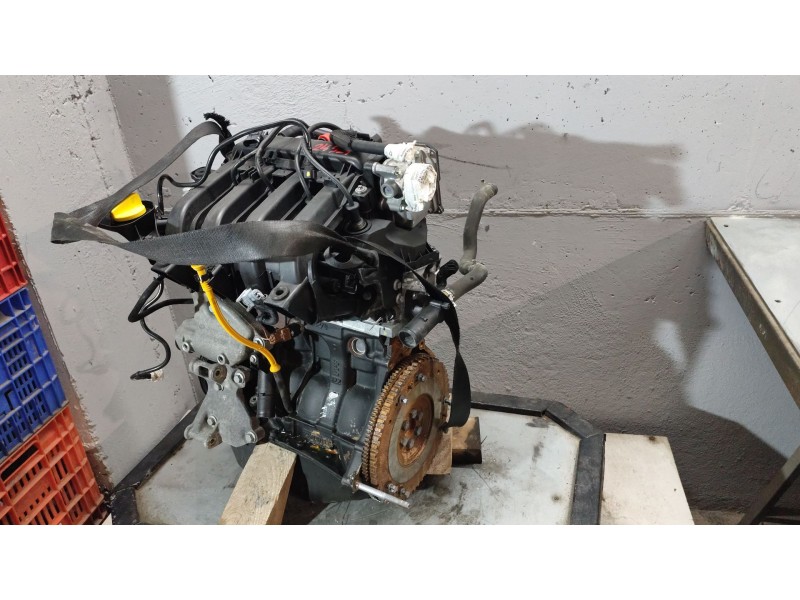 Recambio de motor completo para dacia sandero ii 1.2 referencia OEM IAM D4FF732  