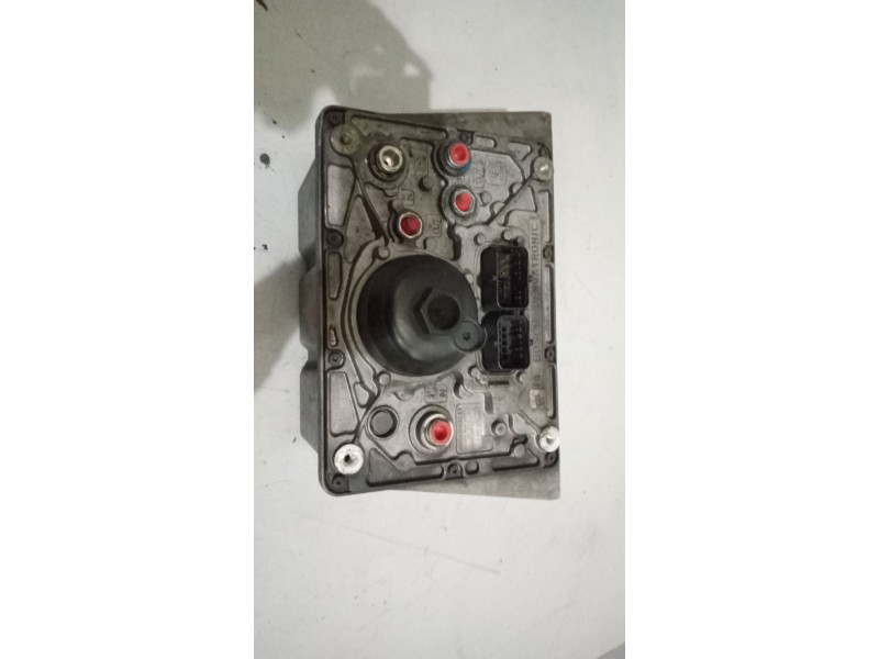 Recambio de modulador adblue para daf serie xf105.xxx 12.9 diesel referencia OEM IAM 1818625  0444010025