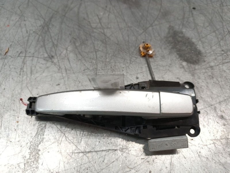 Recambio de maneta exterior delantera derecha para opel insignia berlina expression referencia OEM IAM   