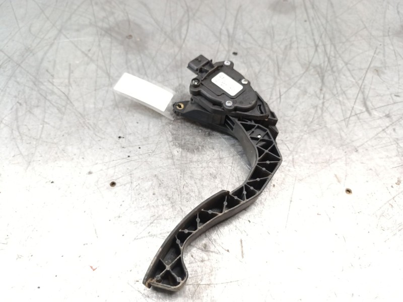 Recambio de potenciometro pedal para dacia sandero ii 1.2 referencia OEM IAM 180022703RC  6 PINS