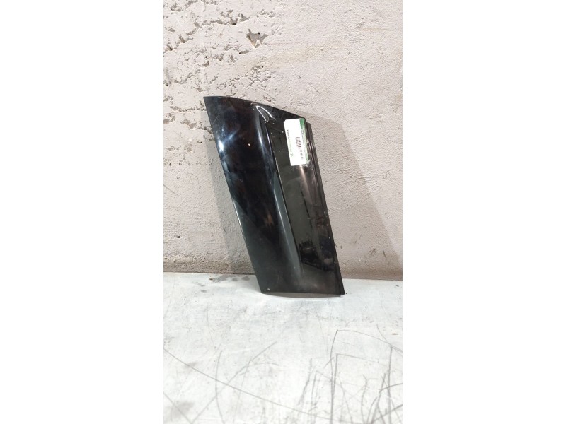 Recambio de molduras traseras para ford ecosport 1.0 ecoboost referencia OEM IAM n29149  