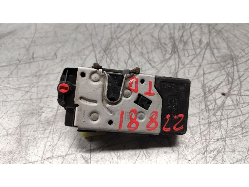 Recambio de cerradura puerta trasera derecha para opel vectra c berlina club referencia OEM IAM 24447346  5 PINS