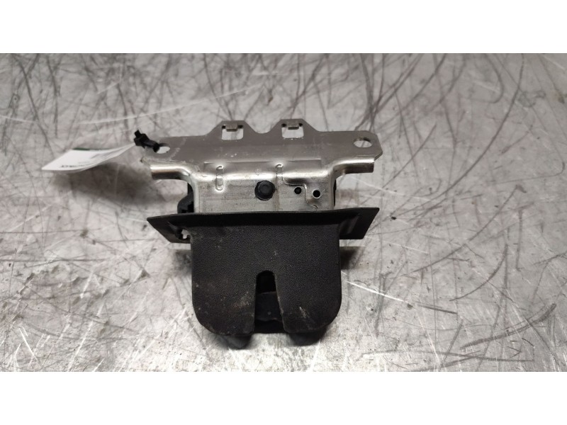 Recambio de cerradura maletero / porton para opel insignia berlina expression referencia OEM IAM  4 PINS 