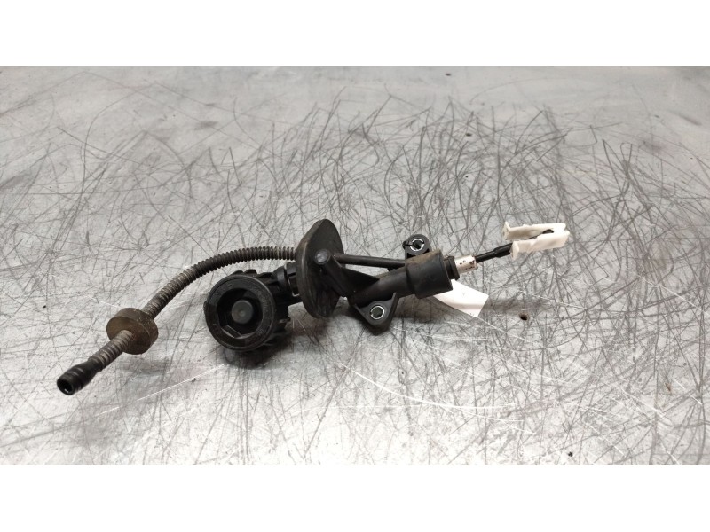 Recambio de bombin embrague para opel corsa d ´´111 years´´ referencia OEM IAM 55190993  