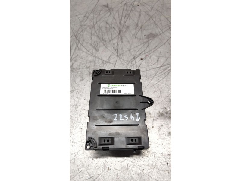 Recambio de caja reles / fusibles para peugeot 407 sw st sport referencia OEM IAM 9656148080  BSC
