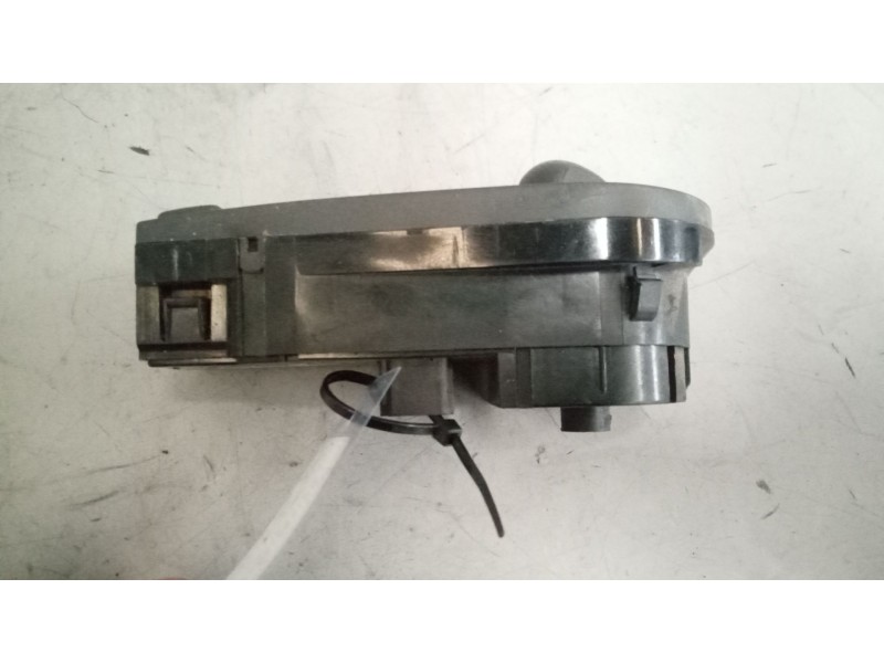 Recambio de mando luces para volvo fm 12 2002 referencia OEM IAM 20466302  