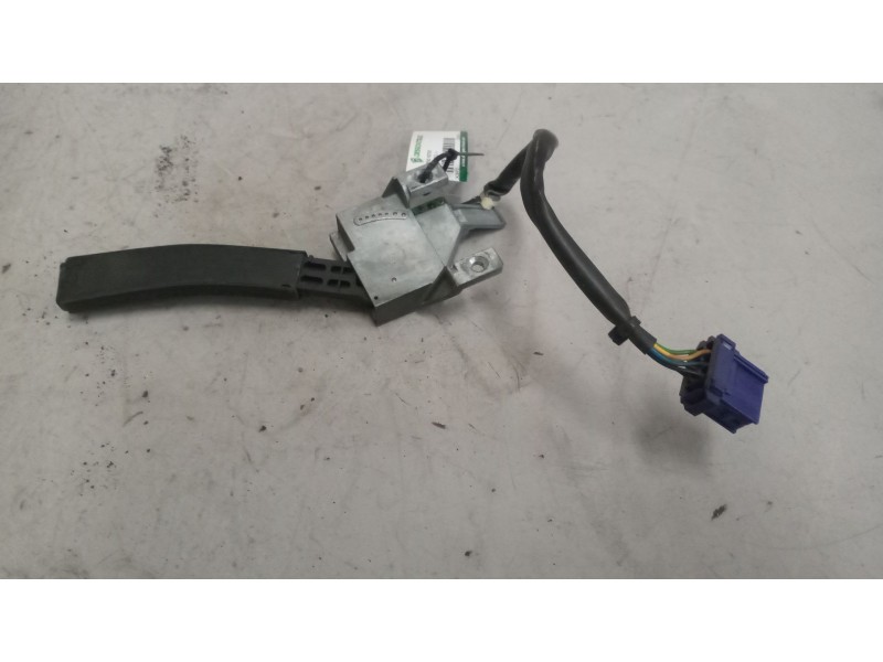 Recambio de mando freno motor para volvo fm 12 2002 referencia OEM IAM 20399174  