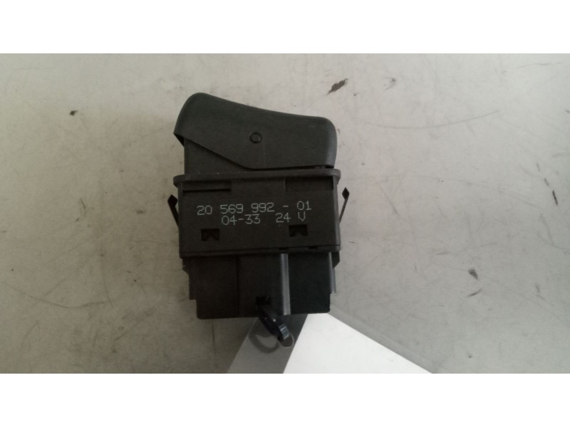 Recambio de interruptor para volvo fm 12 2002 referencia OEM IAM 2056992  