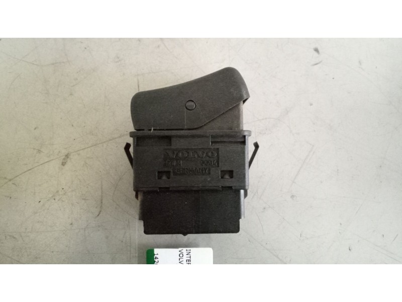 Recambio de interruptor para volvo fm 12 2002 referencia OEM IAM 20569990  
