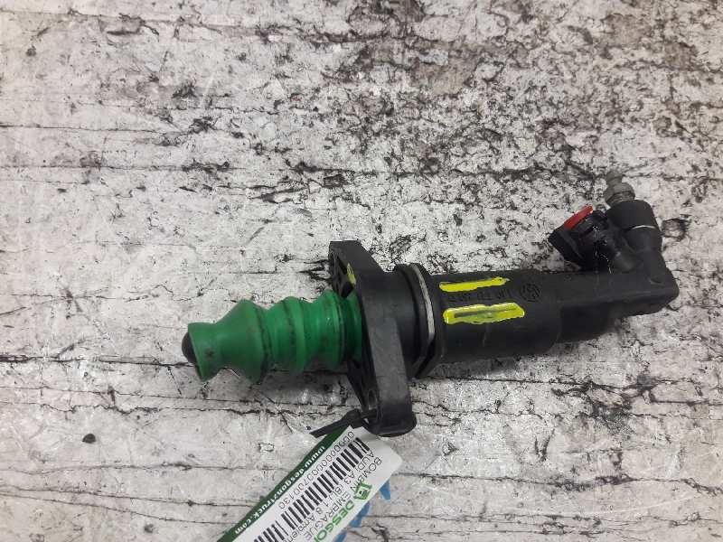 Recambio de bombin embrague para audi a3 (8l) 1.8 ambiente referencia OEM IAM 1J0721261D  