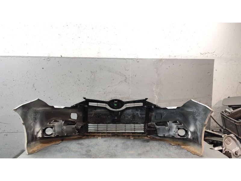 Recambio de paragolpes delantero para toyota auris (_e15_) 1.8 (zre152_) referencia OEM IAM   