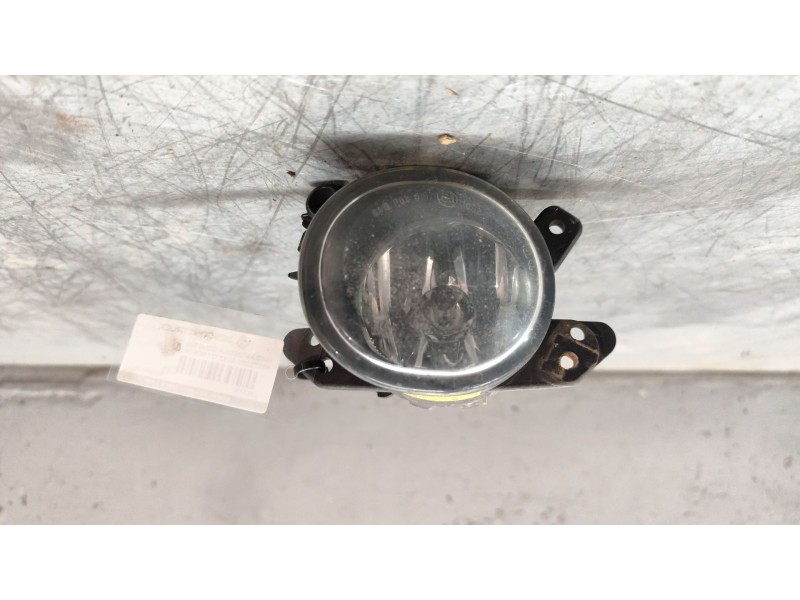 Recambio de faro antiniebla izquierdo para mercedes-benz clase b (w245) 180 cdi (245.207) referencia OEM IAM 0305076001  