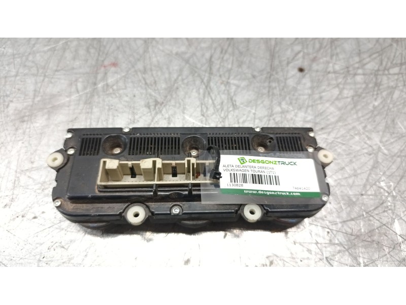 Recambio de aleta delantera derecha para volkswagen touran (1t1) advance referencia OEM IAM 74641420  