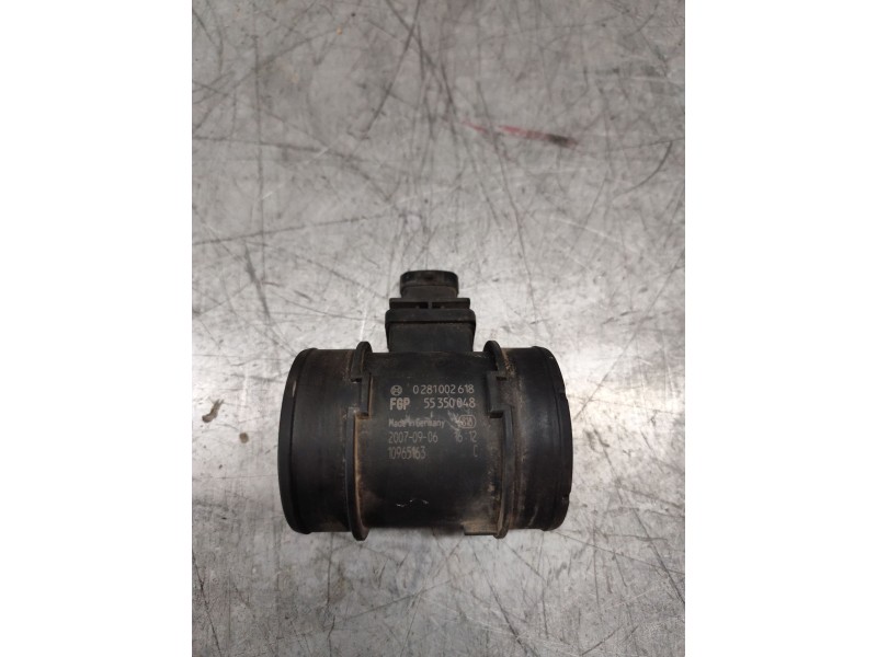 Recambio de caudalimetro para opel corsa d ´´111 years´´ referencia OEM IAM 0281002618  
