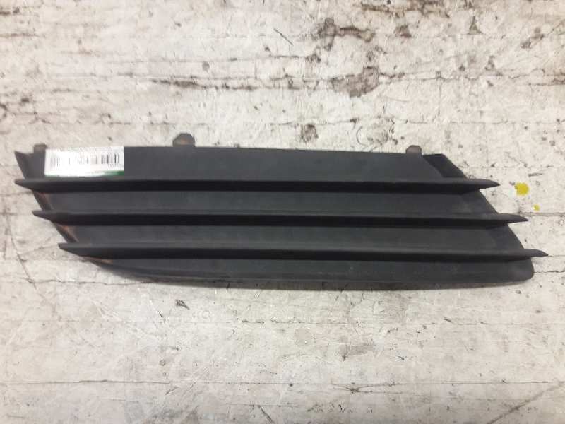 Recambio de rejilla paragolpes derecha para opel astra h ber. cosmo referencia OEM IAM 13117251 375768702 