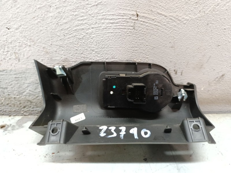 Recambio de boton antiniebla para opel insignia berlina expression referencia OEM IAM 23197914  