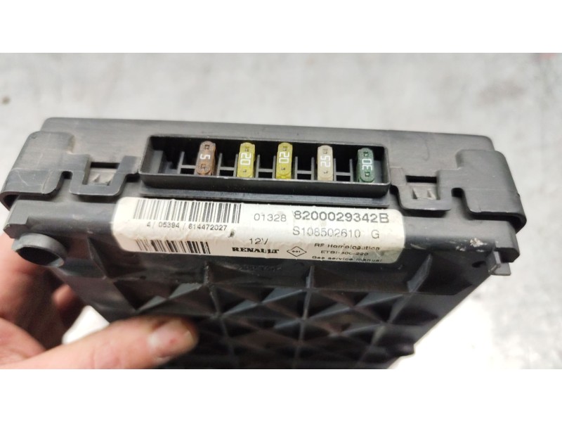 Recambio de caja reles / fusibles para renault scenic (ja..) 1.9 dci diesel cat referencia OEM IAM 8200029342B  